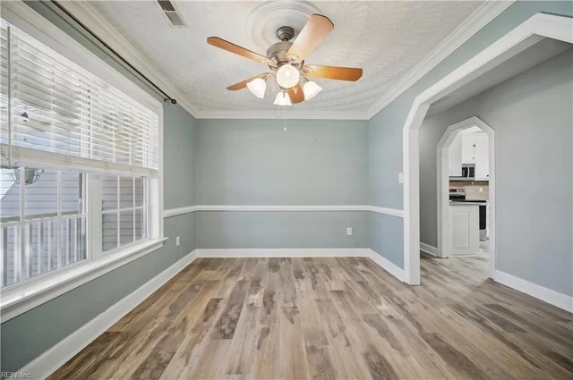 106 Elizabeth Circle, photo 4 of 49