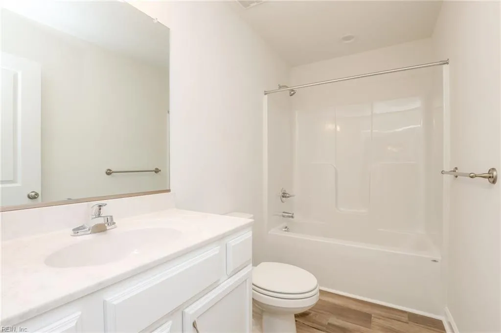 Suffolk, Virginia 23435, United States, 3 Bedrooms Bedrooms, ,3 BathroomsBathrooms,Residential,Pending,40517