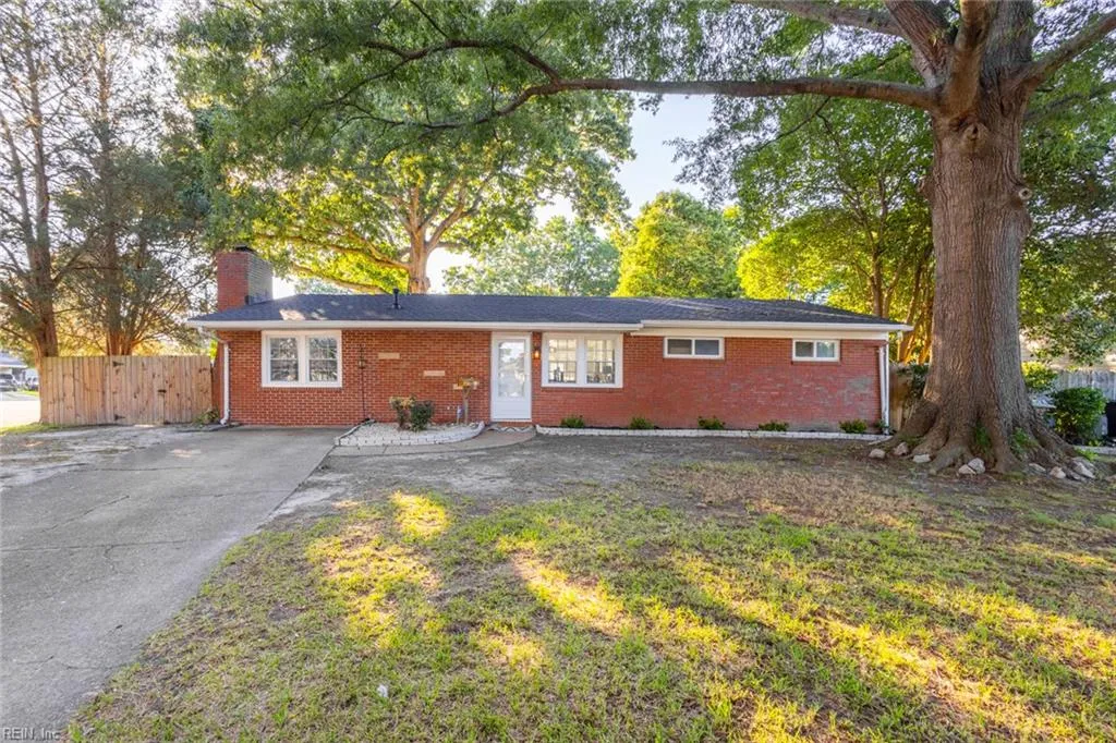 Virginia Beach, Virginia 23455, United States, 4 Bedrooms Bedrooms, ,2 BathroomsBathrooms,Residential,Active,178094