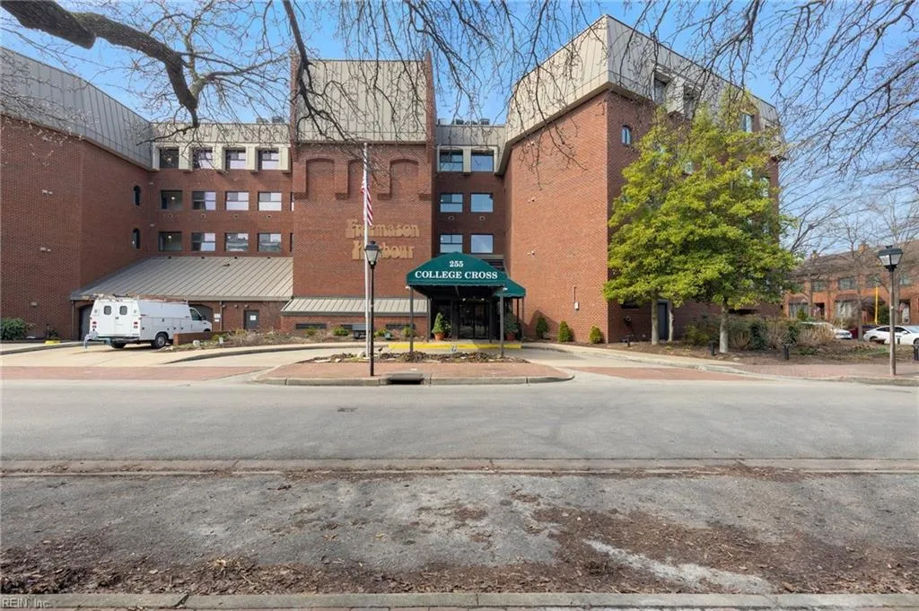 Norfolk, Virginia 23510, United States, 1 Bedroom Bedrooms, ,1 BathroomBathrooms,Residential,Active,80755