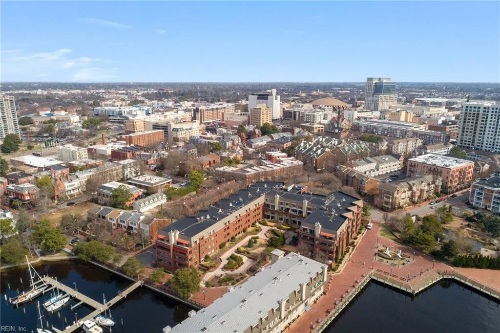 Norfolk, Virginia 23510, United States, 1 Bedroom Bedrooms, ,1 BathroomBathrooms,Residential,Active,80755