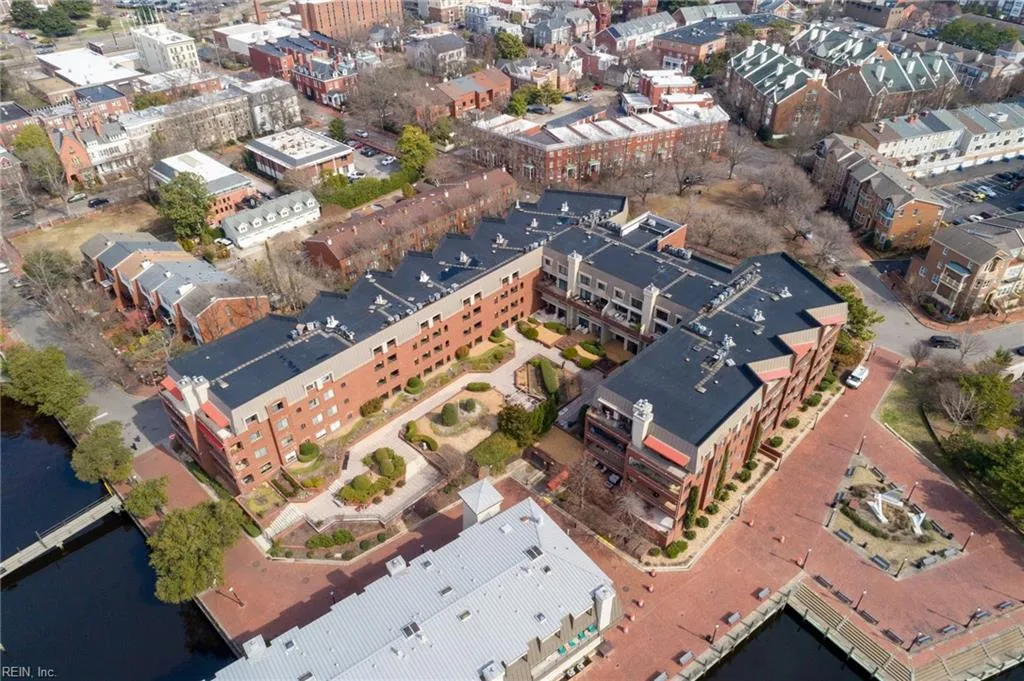 Norfolk, Virginia 23510, United States, 1 Bedroom Bedrooms, ,1 BathroomBathrooms,Residential,Active,80755