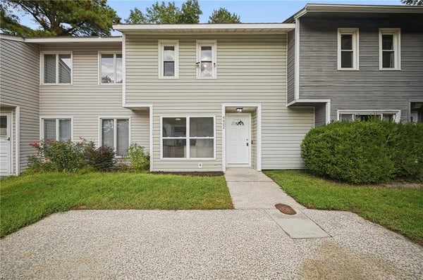 4402 DARTMOOR CT, CHESAPEAKE, VA 23321 - Image 1b9e04fe8fa2e8bb7c05651460ce2ff7/2090890317