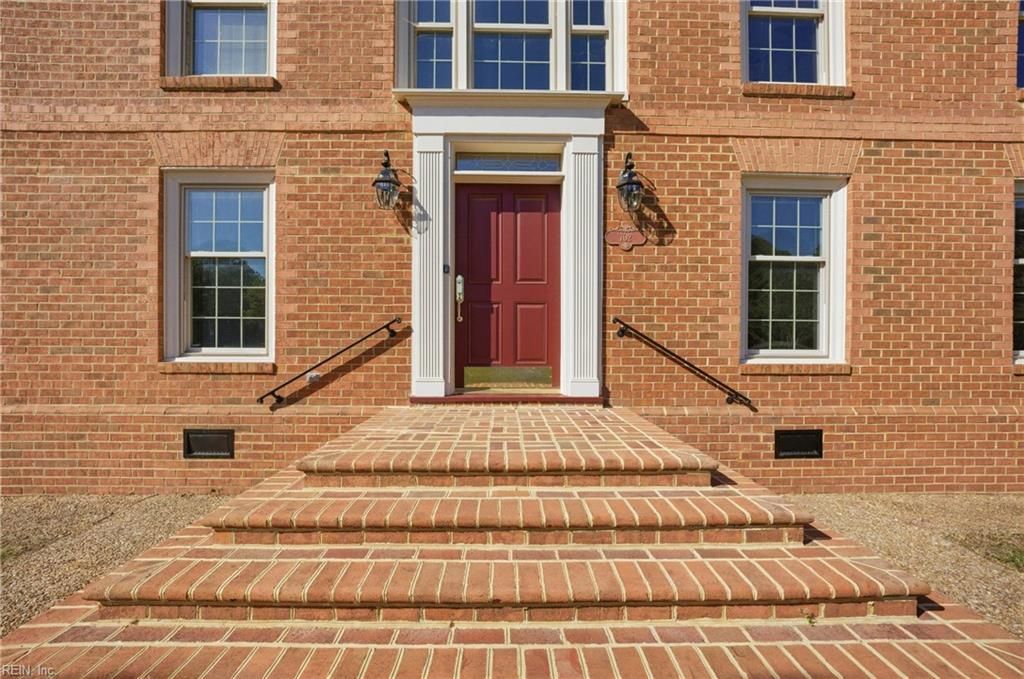 Photo of 702 Lipton Drive, Newport News, VA 23608 (MLS # 10630811)