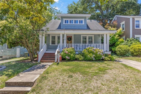 Photo of 717 Delaware Avenue, Norfolk, VA 23508 (MLS # 10638526)