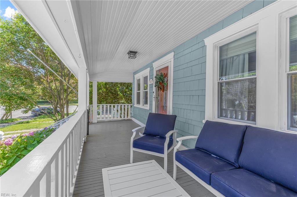 Photo of 717 Delaware Avenue, Norfolk, VA 23508 (MLS # 10638526)