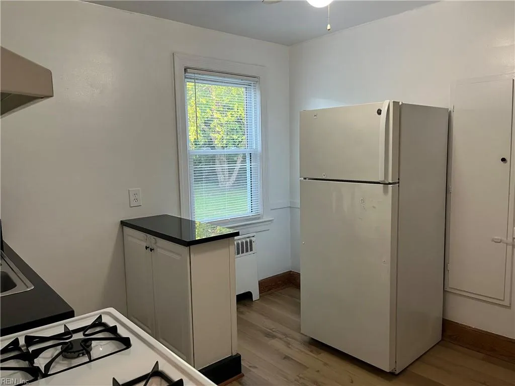 Norfolk, Virginia 23503, United States, 6 Bedrooms Bedrooms, ,1 BathroomBathrooms,Residential,Active,133567