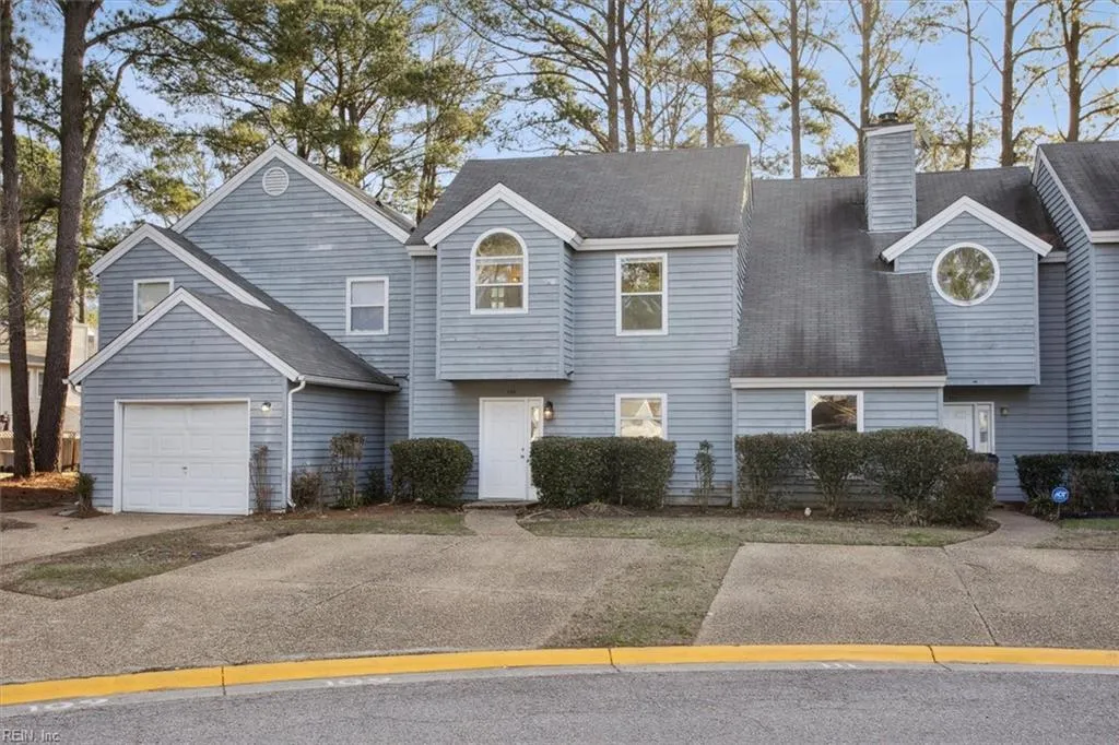 Hampton, Virginia 23669, United States, 2 Bedrooms Bedrooms, ,3 BathroomsBathrooms,Residential,Active,77500