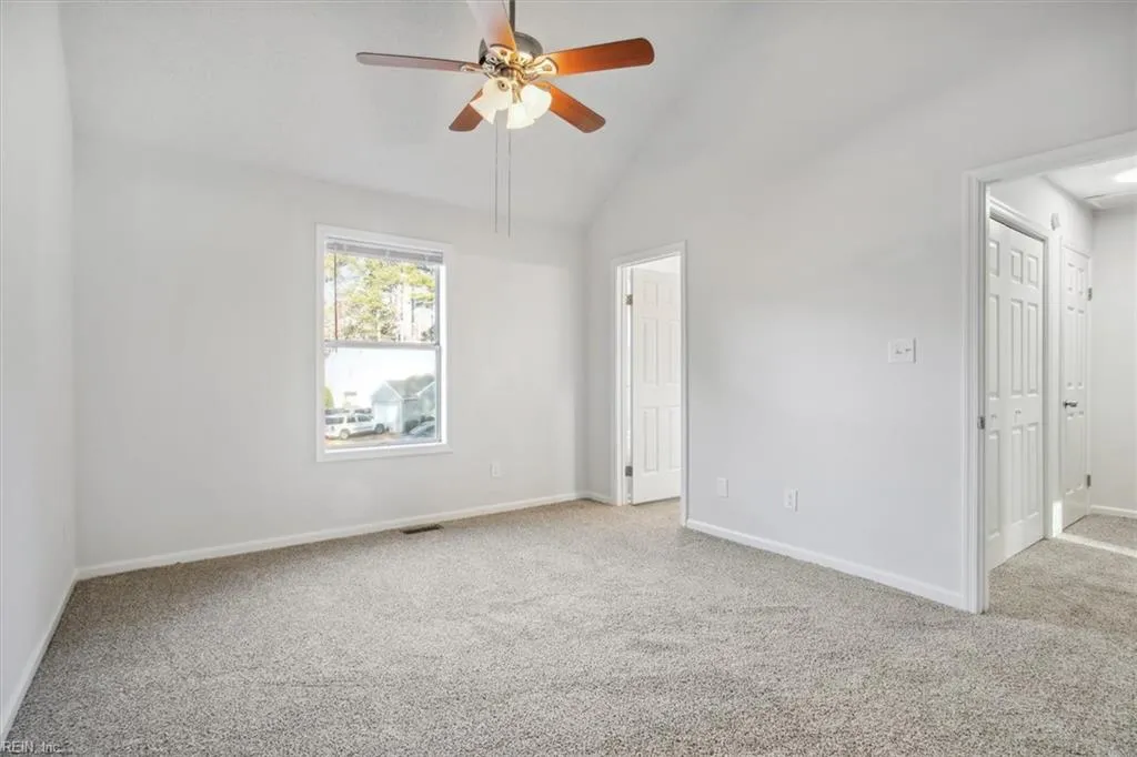 Hampton, Virginia 23669, United States, 2 Bedrooms Bedrooms, ,3 BathroomsBathrooms,Residential,Active,77500