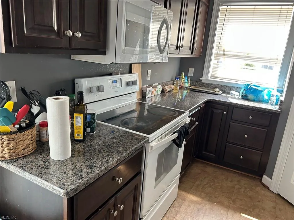 Norfolk, Virginia 23508, United States, 1 Bedroom Bedrooms, ,1 BathroomBathrooms,Residential,Active,146303