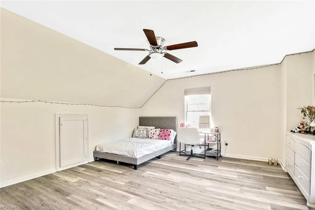 Chesapeake, Virginia 23323, United States, 4 Bedrooms Bedrooms, ,3 BathroomsBathrooms,Residential,Pending,111959