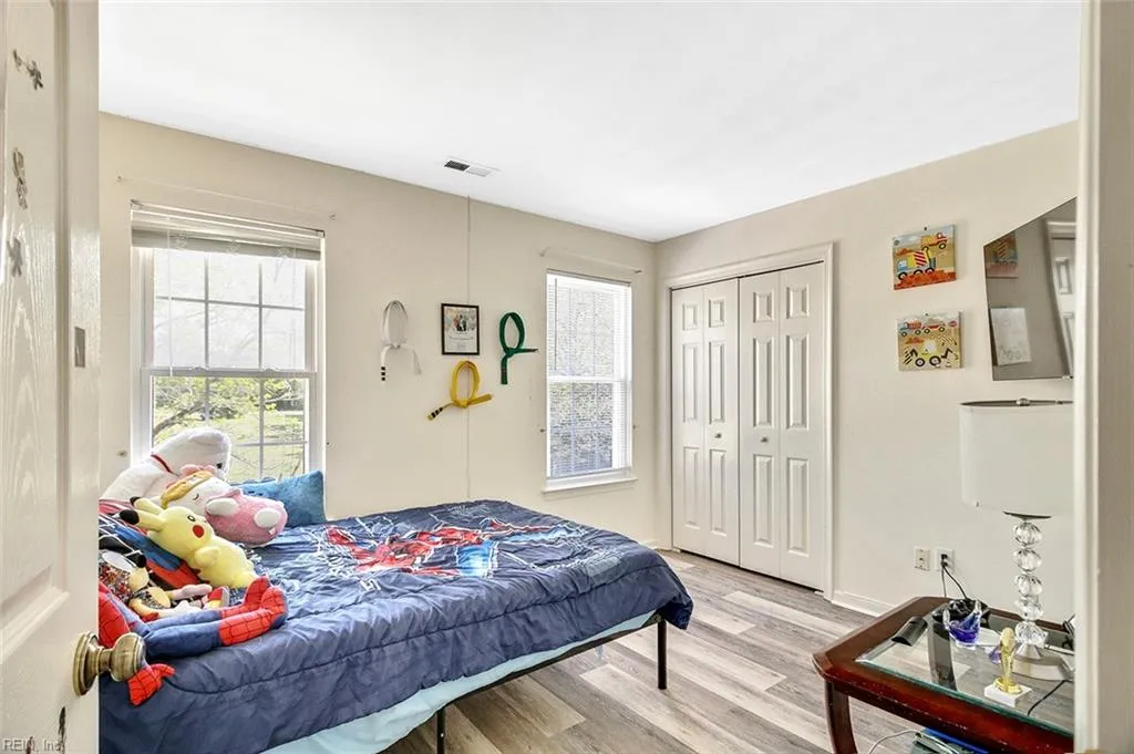 Chesapeake, Virginia 23323, United States, 4 Bedrooms Bedrooms, ,3 BathroomsBathrooms,Residential,Pending,111959