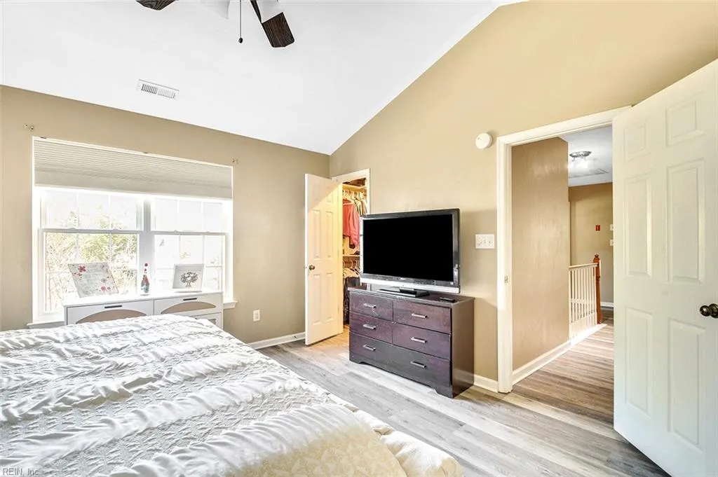 Chesapeake, Virginia 23323, United States, 4 Bedrooms Bedrooms, ,3 BathroomsBathrooms,Residential,Pending,111959