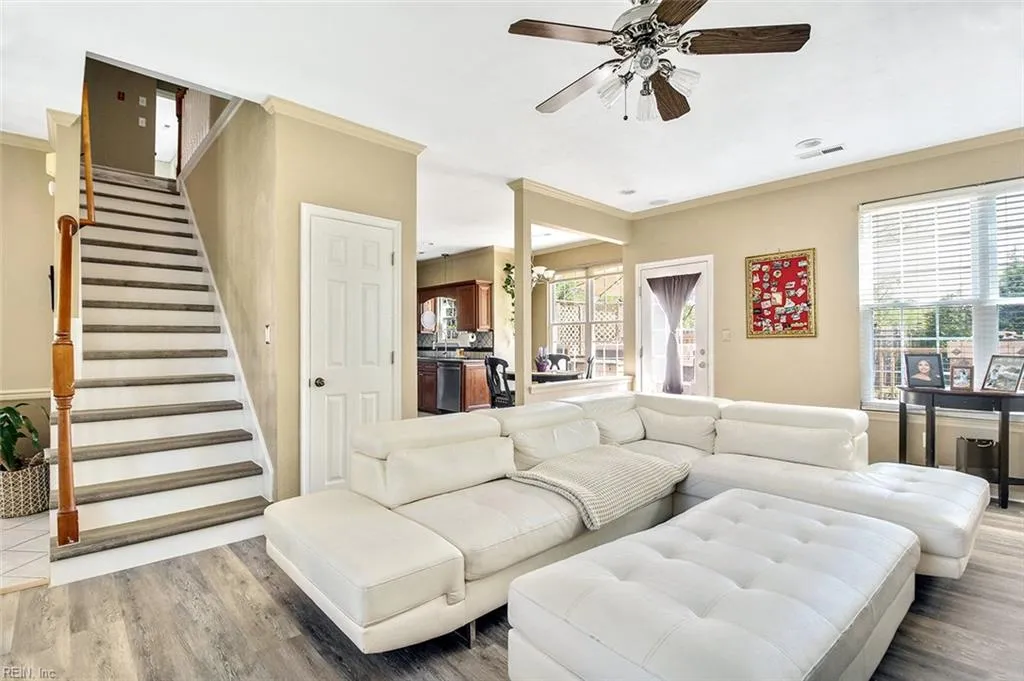 Chesapeake, Virginia 23323, United States, 4 Bedrooms Bedrooms, ,3 BathroomsBathrooms,Residential,Pending,111959