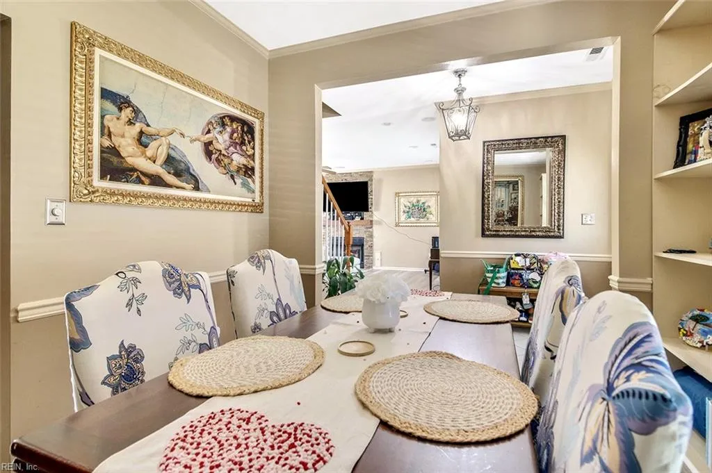 Chesapeake, Virginia 23323, United States, 4 Bedrooms Bedrooms, ,3 BathroomsBathrooms,Residential,Pending,111959