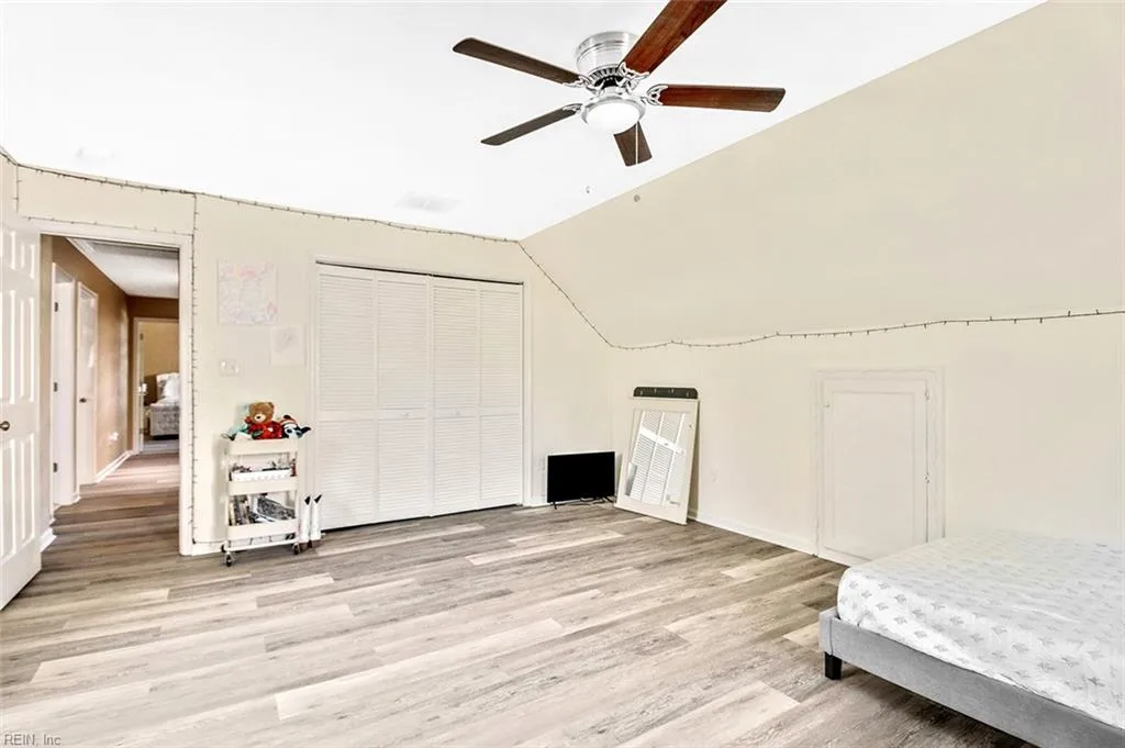 Chesapeake, Virginia 23323, United States, 4 Bedrooms Bedrooms, ,3 BathroomsBathrooms,Residential,Pending,111959