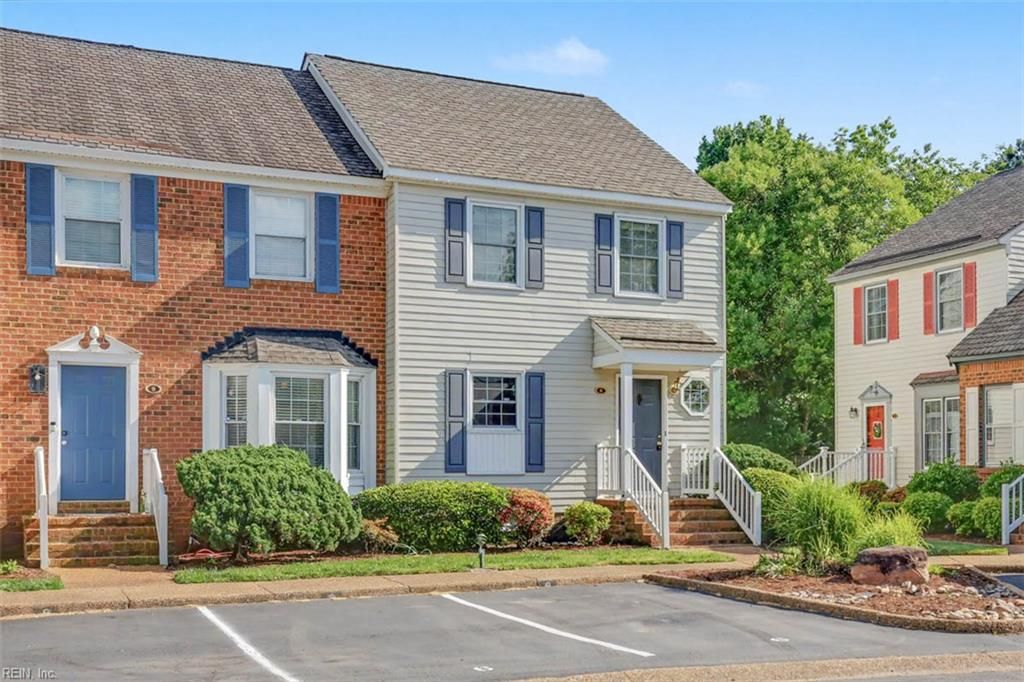 Photo of 6 Capps Qtrs #2, Hampton, VA 23669 (MLS # 10634981)