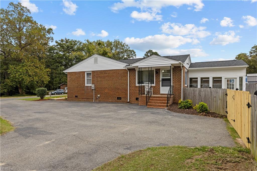 24441 Lovers LN