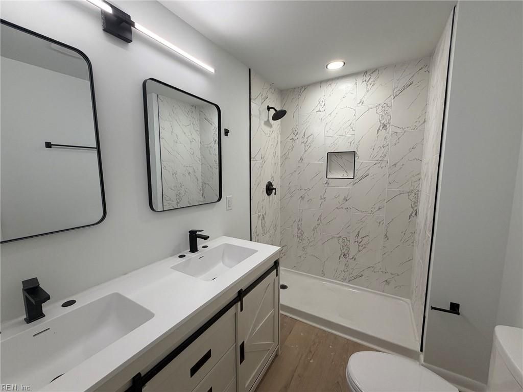 Photo of 2420 Charleston Avenue, Portsmouth, VA 23704 (MLS # 10634719)