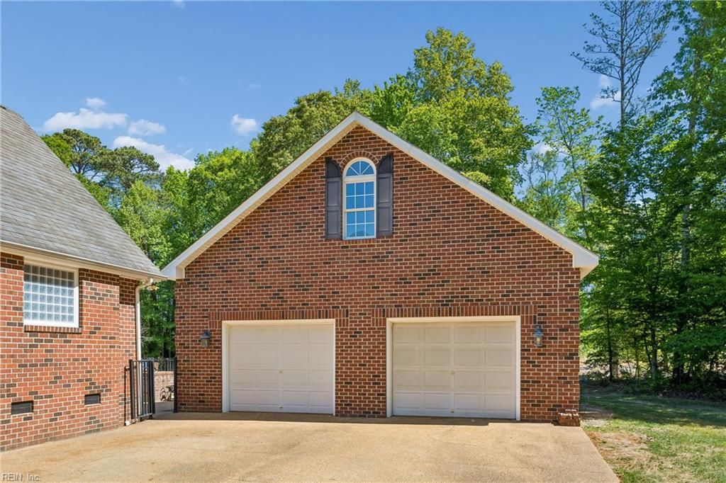Photo of 4202 Hall Oaks Drive, Gloucester, VA 23061 (MLS # 10634032)