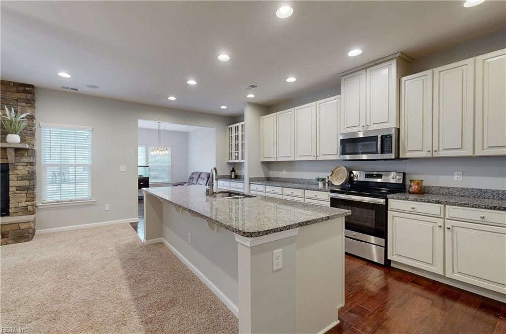 Photo of 120 Boxwood Lane, Smithfield, VA 23430 (MLS # 10618323)