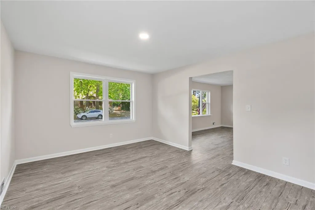 Virginia Beach, Virginia 23452, United States, 3 Bedrooms Bedrooms, ,2 BathroomsBathrooms,Residential,Active,116824