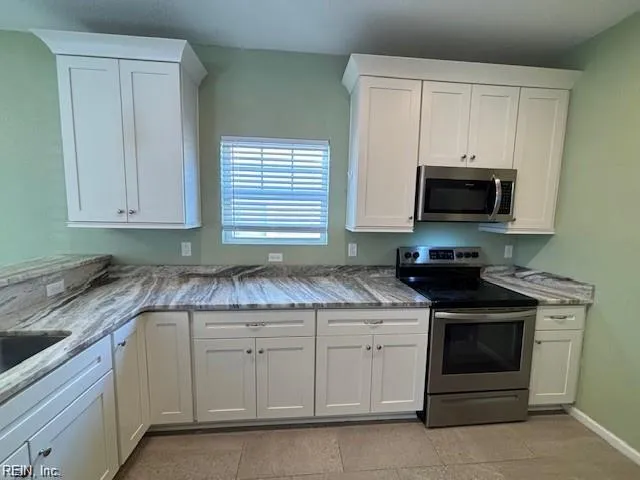 Norfolk, Virginia 23513, United States, 3 Bedrooms Bedrooms, ,3 BathroomsBathrooms,Residential,Active,242659