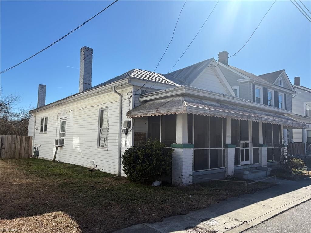 Photo of 146 Pine Street, Suffolk, VA 23434 (MLS # 10619482)