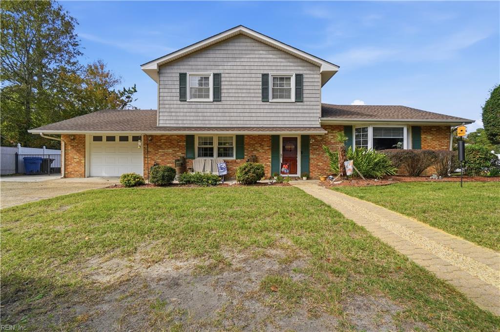 Photo of 2229 Admiral Circle, Virginia Beach, VA 23451 (MLS # 10660080)
