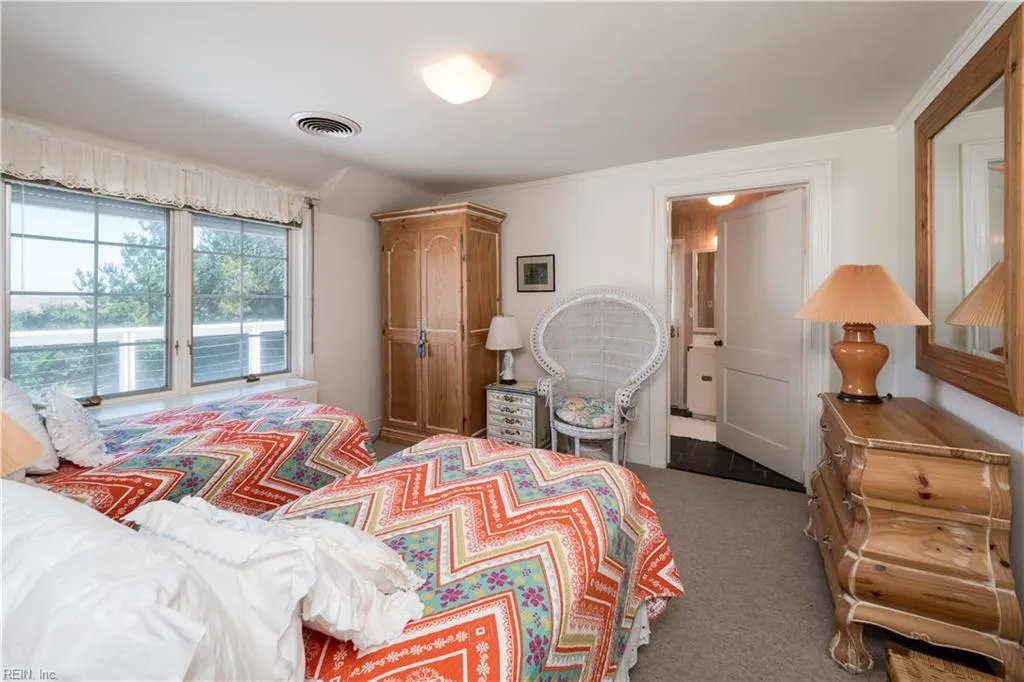 Virginia Beach, Virginia 23451, United States, 5 Bedrooms Bedrooms, ,4 BathroomsBathrooms,Residential,Active,38180