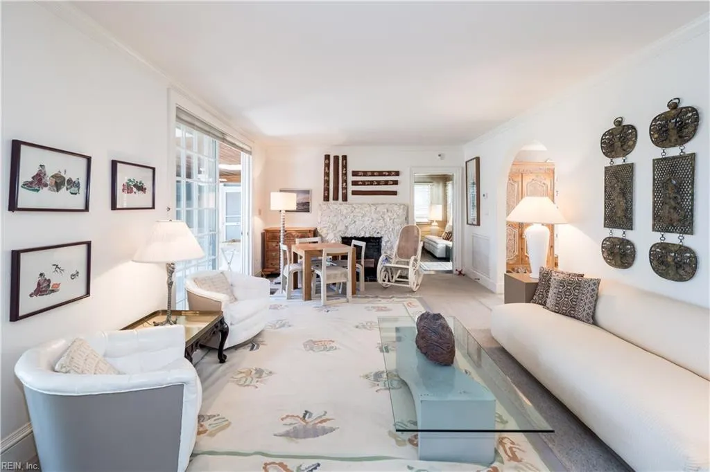 Virginia Beach, Virginia 23451, United States, 5 Bedrooms Bedrooms, ,4 BathroomsBathrooms,Residential,Active,38180