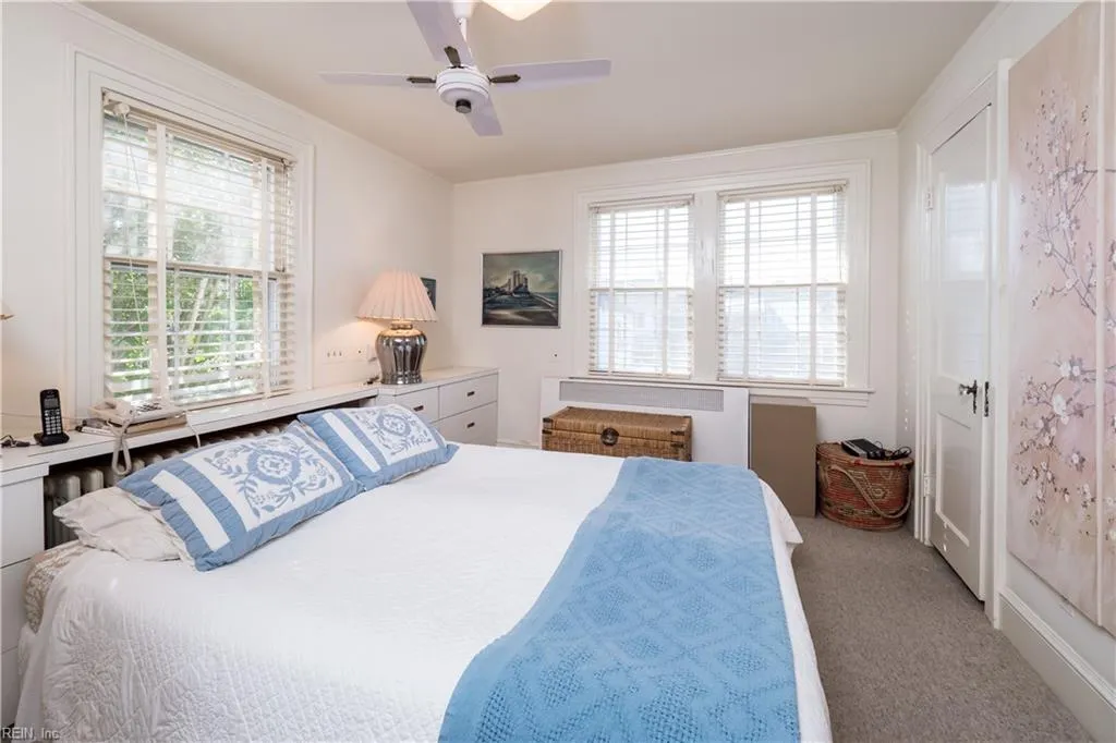 Virginia Beach, Virginia 23451, United States, 5 Bedrooms Bedrooms, ,4 BathroomsBathrooms,Residential,Active,38180