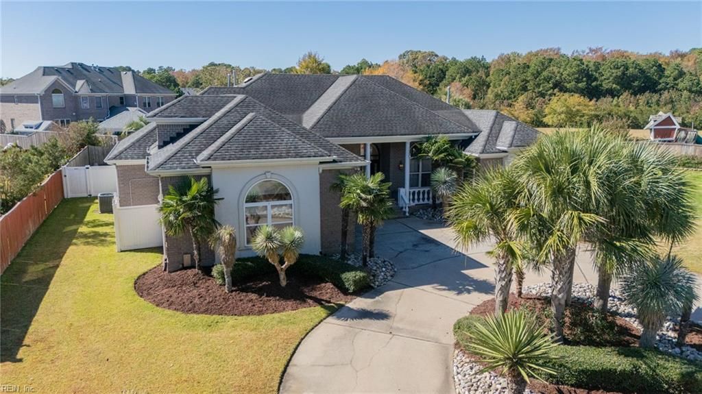 Photo of 905 Zia Court, Virginia Beach, VA 23456 (MLS # 10607417)