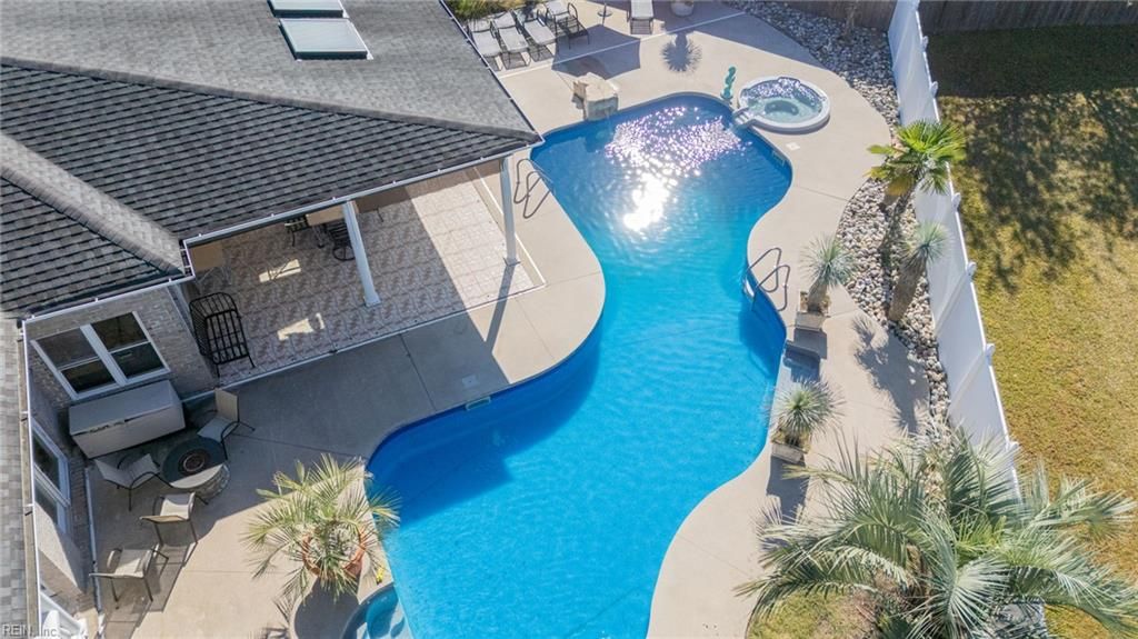 Photo of 905 Zia Court, Virginia Beach, VA 23456 (MLS # 10607417)