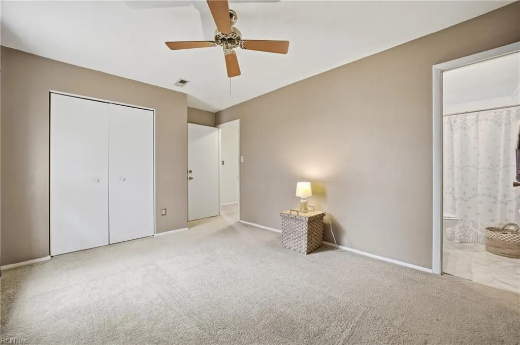 Virginia Beach, Virginia 23462, United States, 3 Bedrooms Bedrooms, ,2 BathroomsBathrooms,Residential,Pending,252867