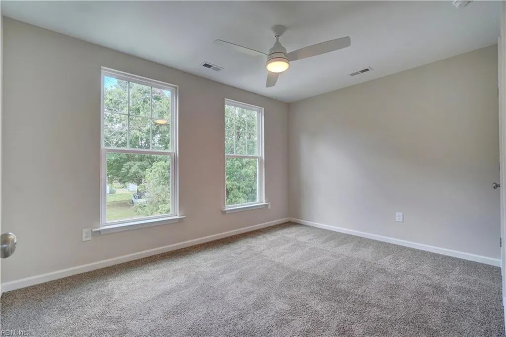 Hampton, Virginia 23664, United States, 5 Bedrooms Bedrooms, ,4 BathroomsBathrooms,Residential,Active,144588