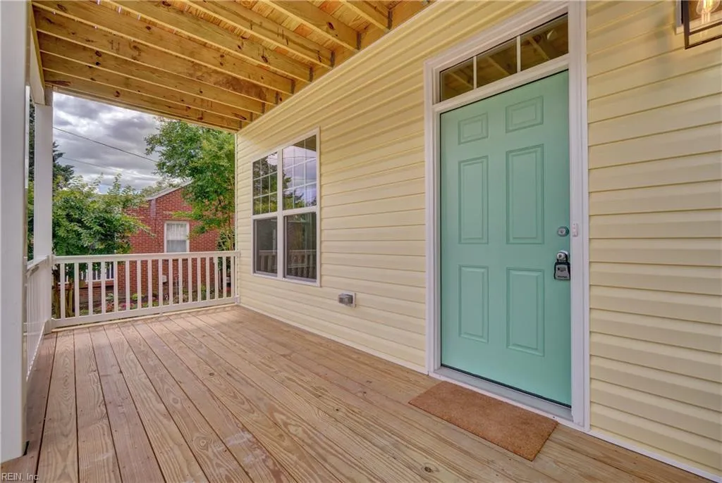 Hampton, Virginia 23664, United States, 5 Bedrooms Bedrooms, ,4 BathroomsBathrooms,Residential,Active,144588