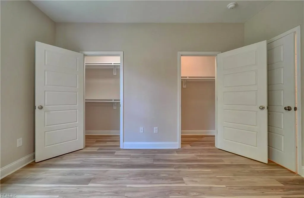 Hampton, Virginia 23664, United States, 5 Bedrooms Bedrooms, ,4 BathroomsBathrooms,Residential,Active,144588