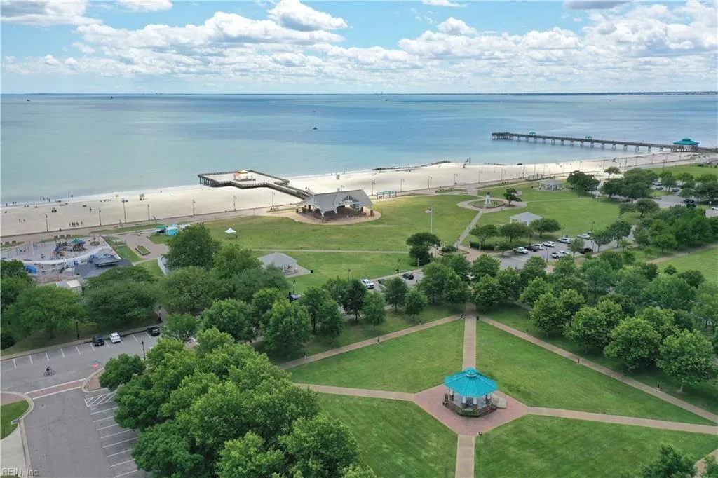 Hampton, Virginia 23664, United States, 5 Bedrooms Bedrooms, ,4 BathroomsBathrooms,Residential,Active,144588