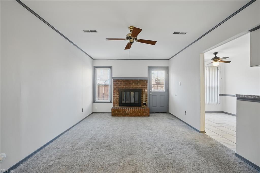 4022 Richard Lee CT