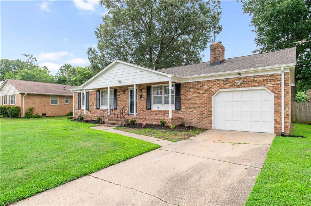 Photo of 19 Bosch Lane, Newport News, VA 23606 (MLS # 10645793)