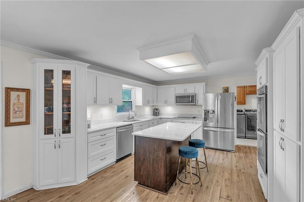 Photo of 1221 Hartford Drive, Virginia Beach, VA 23464 (MLS # 10630360)