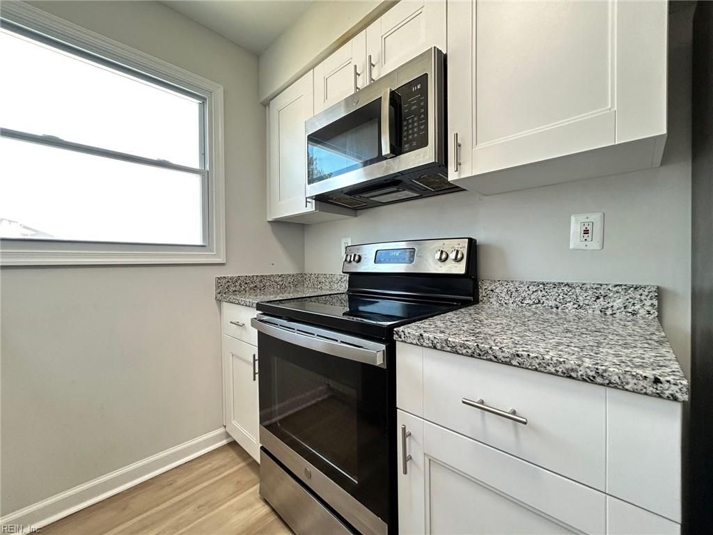 Photo of 5541 Lynbrook Landing, Virginia Beach, VA 23462 (MLS # 10627413)