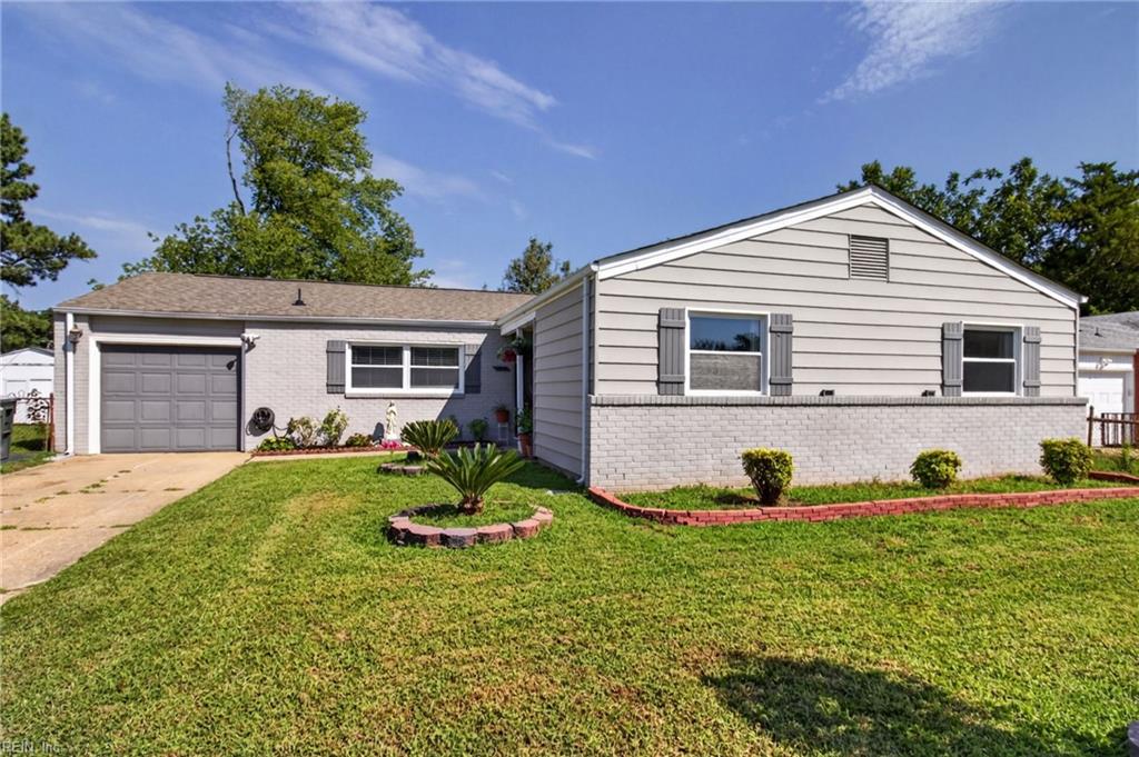 Photo of 105 Greenwell Drive, Hampton, VA 23666 (MLS # 10654387)