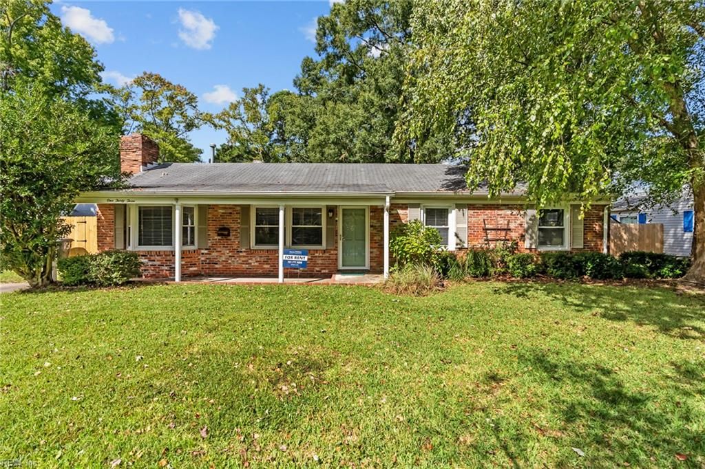 Photo of 133 Chinook Street, Virginia Beach, VA 23462 (MLS # 10612889)