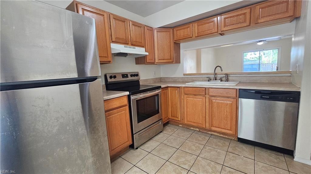 Photo of 3908 Pollypine Drive, Virginia Beach, VA 23452 (MLS # 10645118)