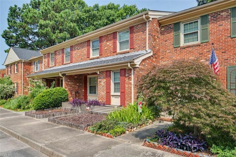 Photo of 231 Bailiff Court, Newport News, VA 23608 (MLS # 10646086)