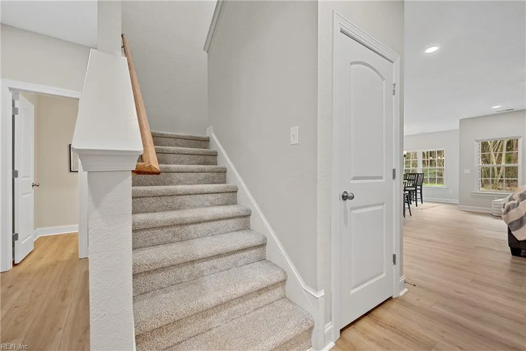 Smithfield, Virginia 23430, United States, 4 Bedrooms Bedrooms, ,3 BathroomsBathrooms,Residential,Active,18120