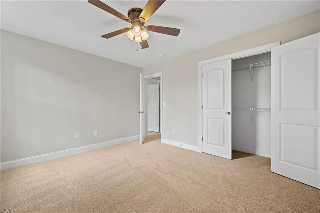 Smithfield, Virginia 23430, United States, 4 Bedrooms Bedrooms, ,3 BathroomsBathrooms,Residential,Active,18120