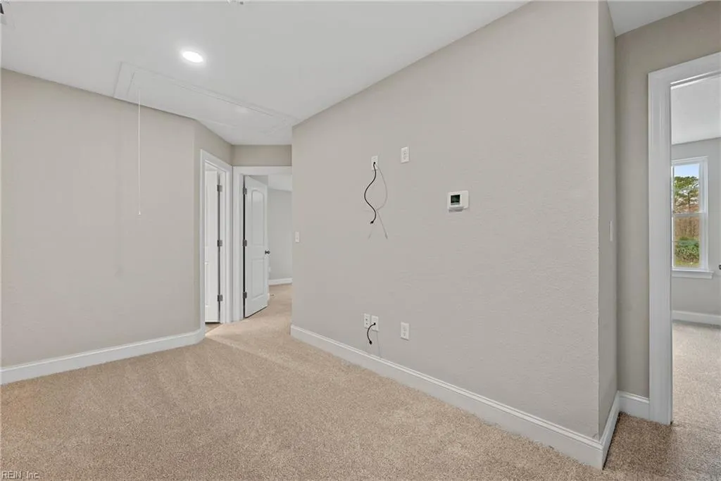 Smithfield, Virginia 23430, United States, 4 Bedrooms Bedrooms, ,3 BathroomsBathrooms,Residential,Active,18120